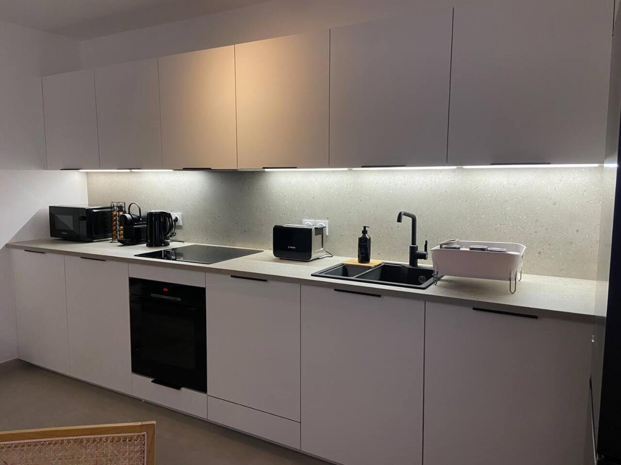 Disneyland Minimalist Lifestyle - 5 Pax Lägenhet Serris Exteriör bild