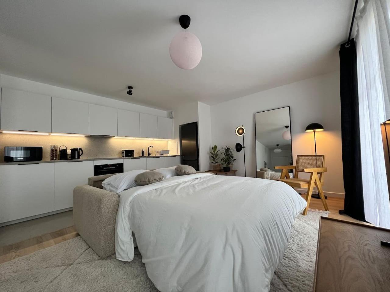 Disneyland Minimalist Lifestyle - 5 Pax Lägenhet Serris Exteriör bild